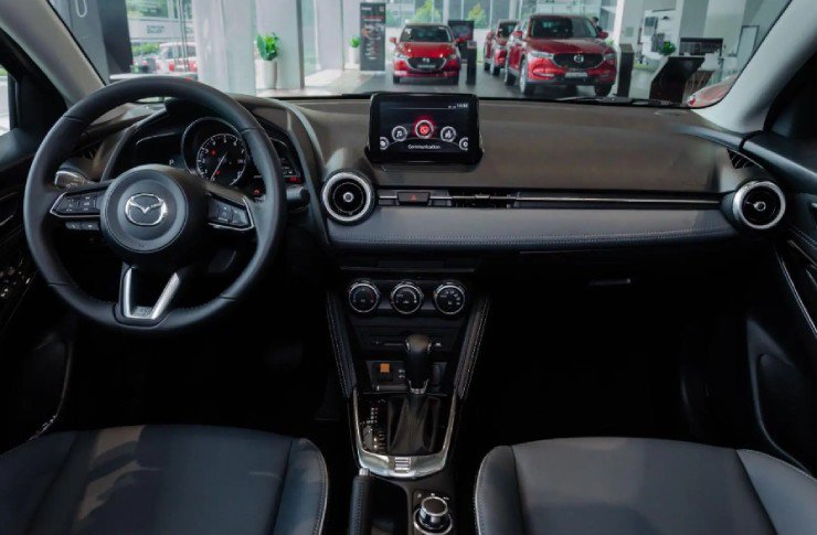 Mazda 2 có mức tiêu thụ nhiên liệu ra sao? - 4