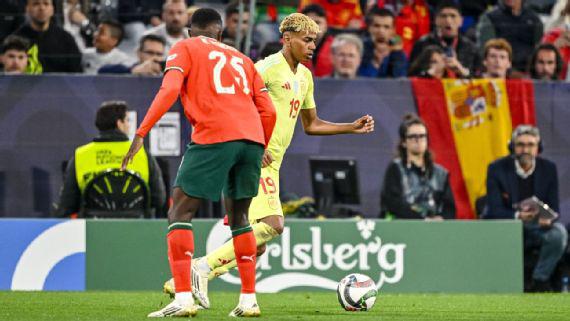Cầu thủ xuất sắc nhất chung kết Nations League 2024/25, Nuno Mendes giàu cỡ nào? - 1