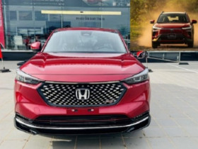 So găng HR-V và Corolla Cross Hybrid: Ai là 