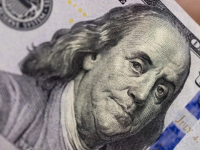 USD mất giá mạnh, các nước châu Á đang quay lưng với đồng bạc xanh
