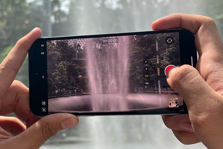 Chiếc iPhone Pro Max có giá dưới 20 triệu đồng với hầu hết các “tiện nghi” - 3