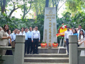 Đoàn công tác Hội Nhà báo Việt Nam thăm 