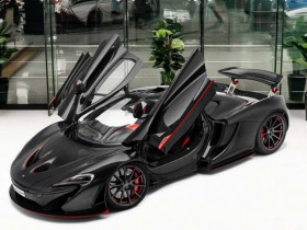 Hàng siêu hiếm McLaren P1 Carbon Series lên sàn đấu giá