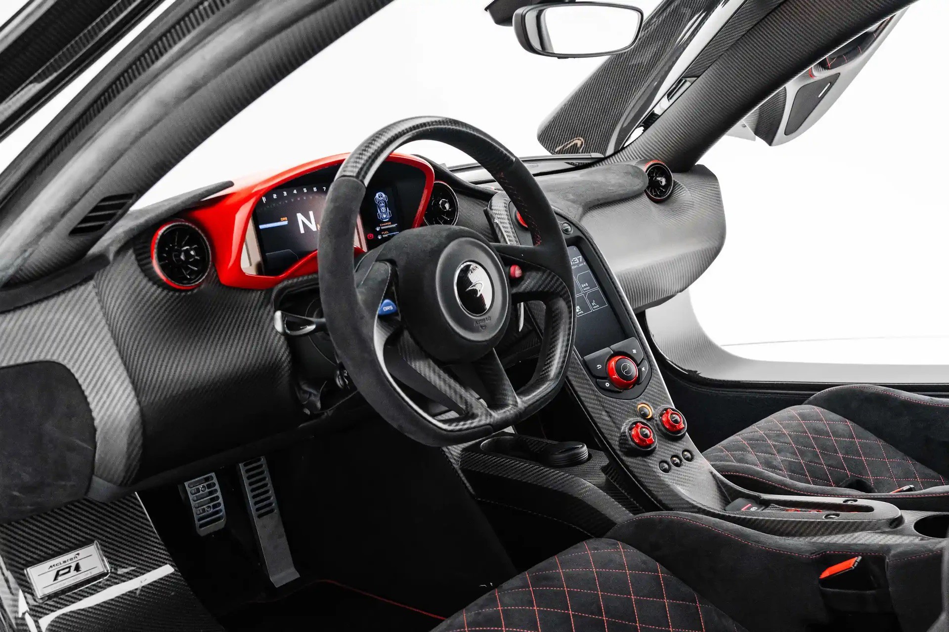 Hàng siêu hiếm McLaren P1 Carbon Series lên sàn đấu giá - 11