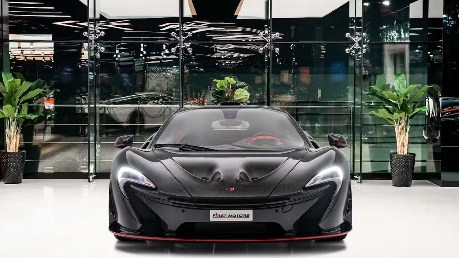Hàng siêu hiếm McLaren P1 Carbon Series lên sàn đấu giá - 3
