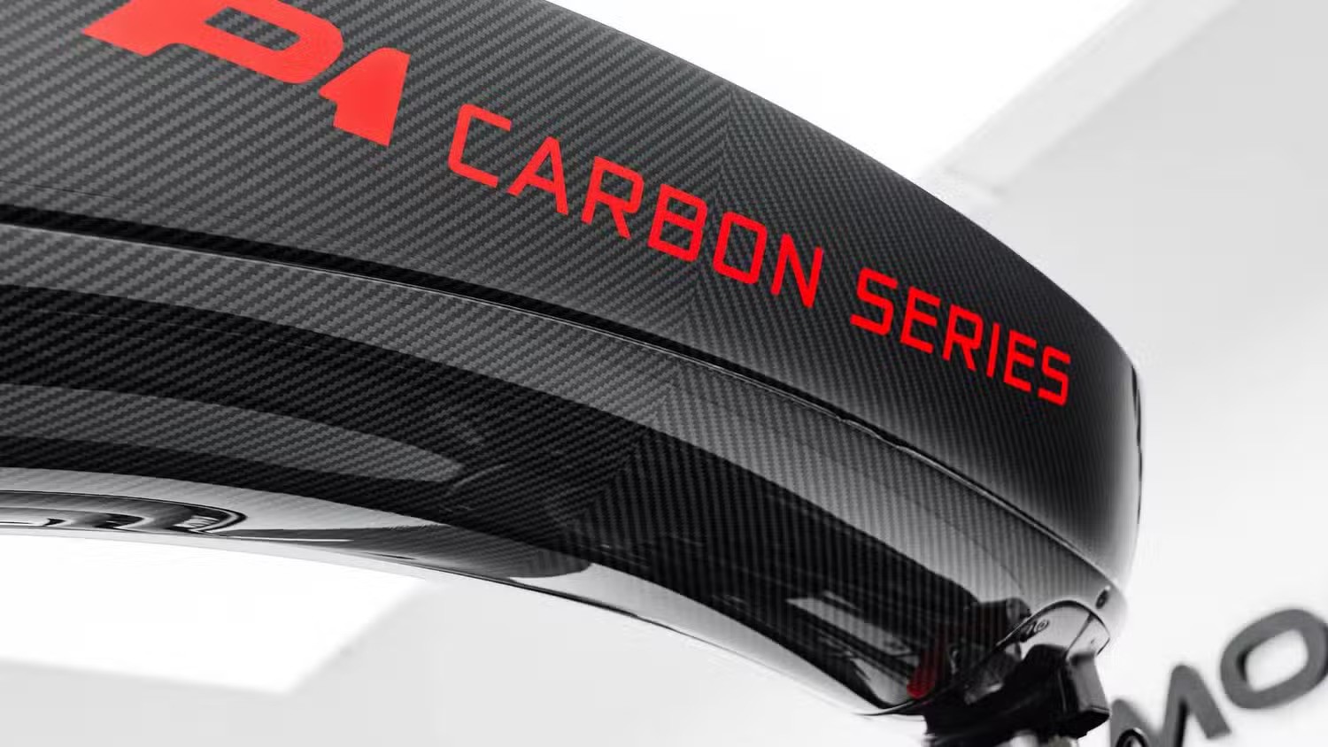 Hàng siêu hiếm McLaren P1 Carbon Series lên sàn đấu giá - 6