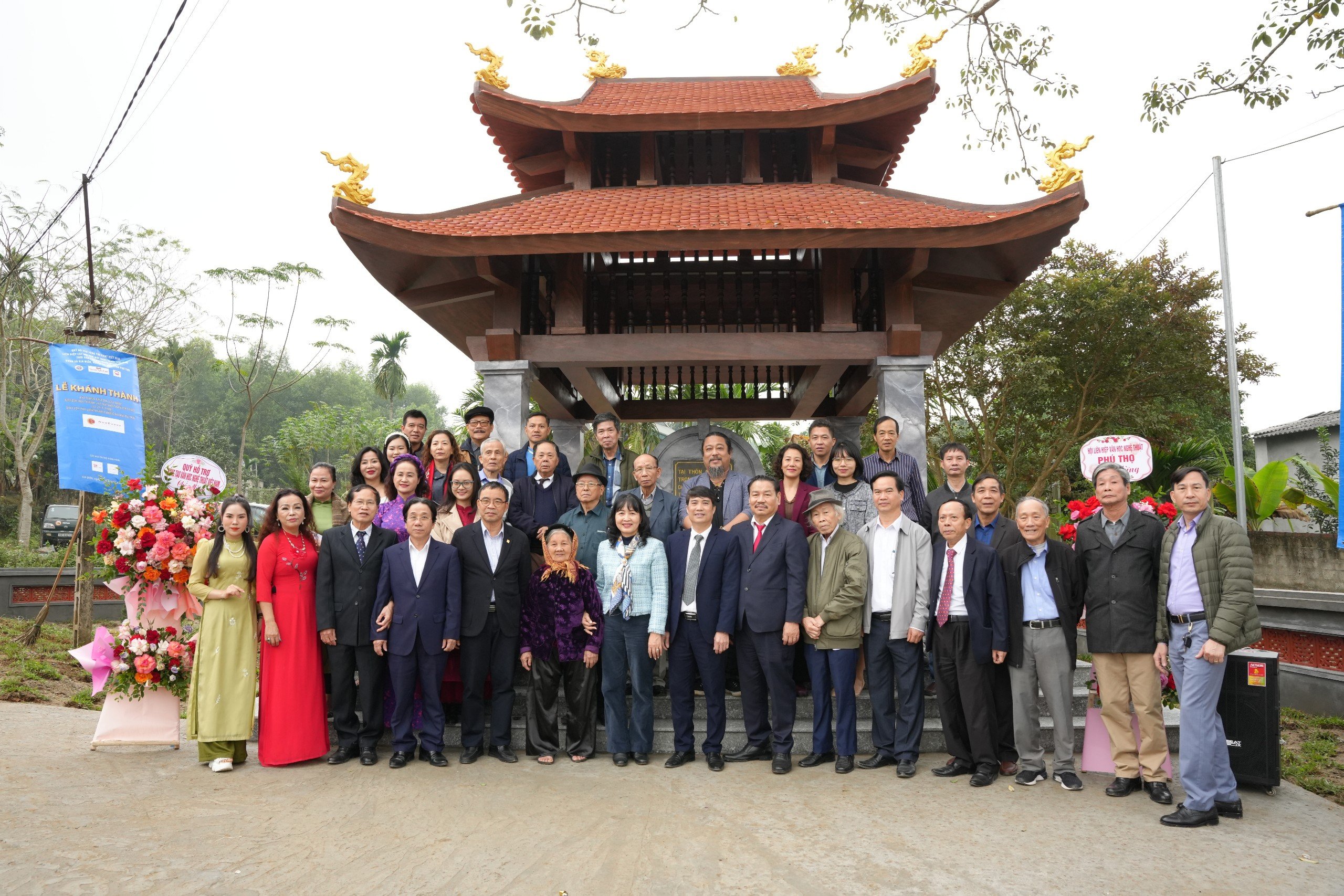 Thời báo Văn học nghệ thuật - Dấu ấn năm năm khởi nghiệp sáng tạo - 3