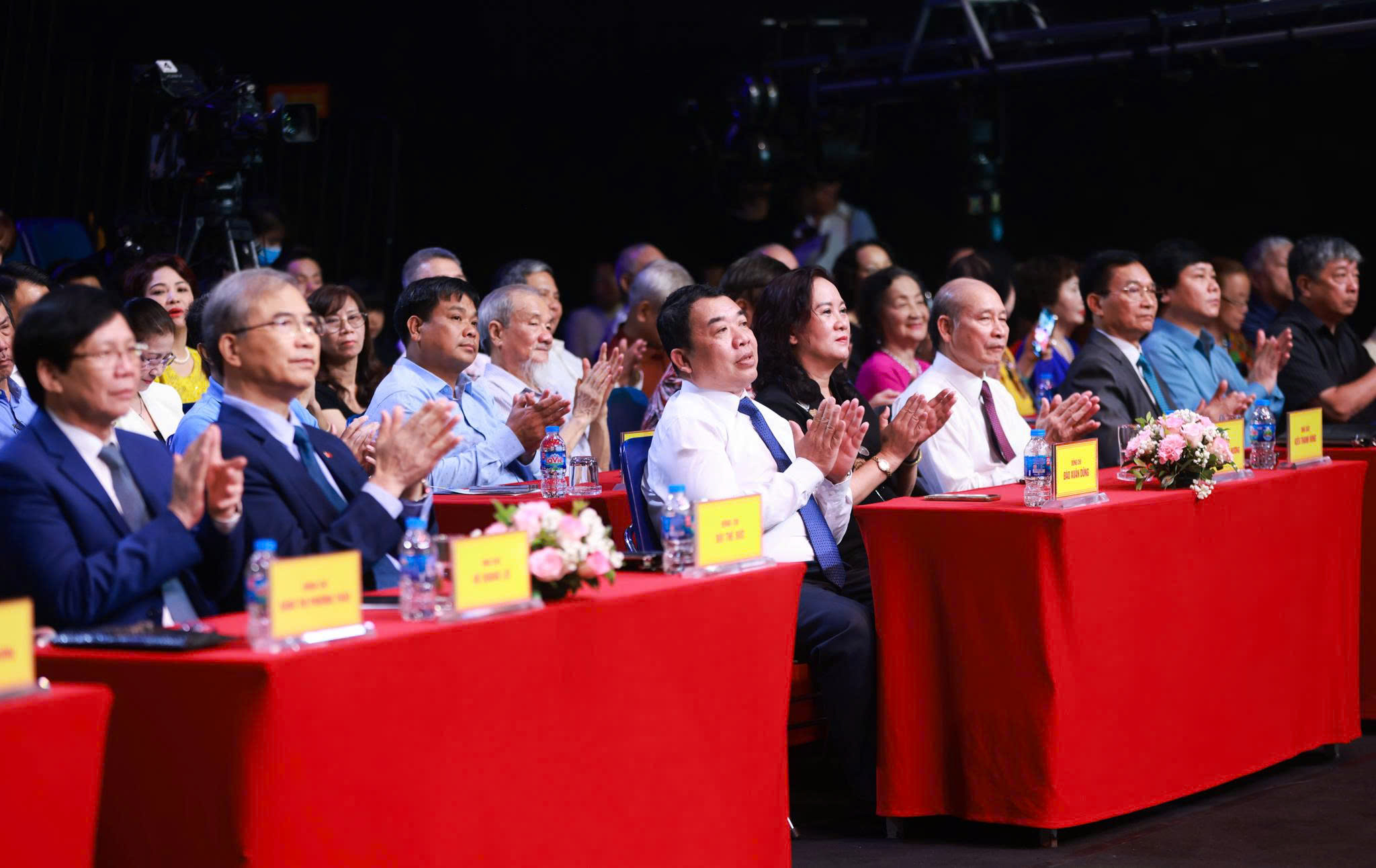 Vinh danh những sáng tác văn học nghệ thuật về nghề báo và người làm báo - 1