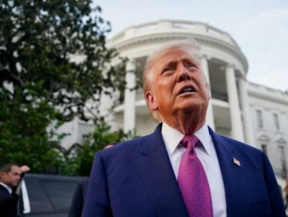Kinh tế - Sau lời kêu gọi sơ tán khỏi Tehran của ông Trump, giá dầu tăng vọt