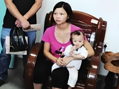 Gia đình - Chồng hầm thịt chuột để bồi bổ cho vợ bầu, em bé sinh ra có ngoại hình khiến cả nhà rơi nước mắt