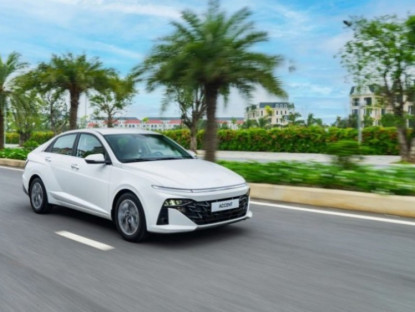 Công nghệ - Cuộc chiến &quot;giá lăn bánh&quot; dưới 500 triệu: Attrage, Vios hay Accent?