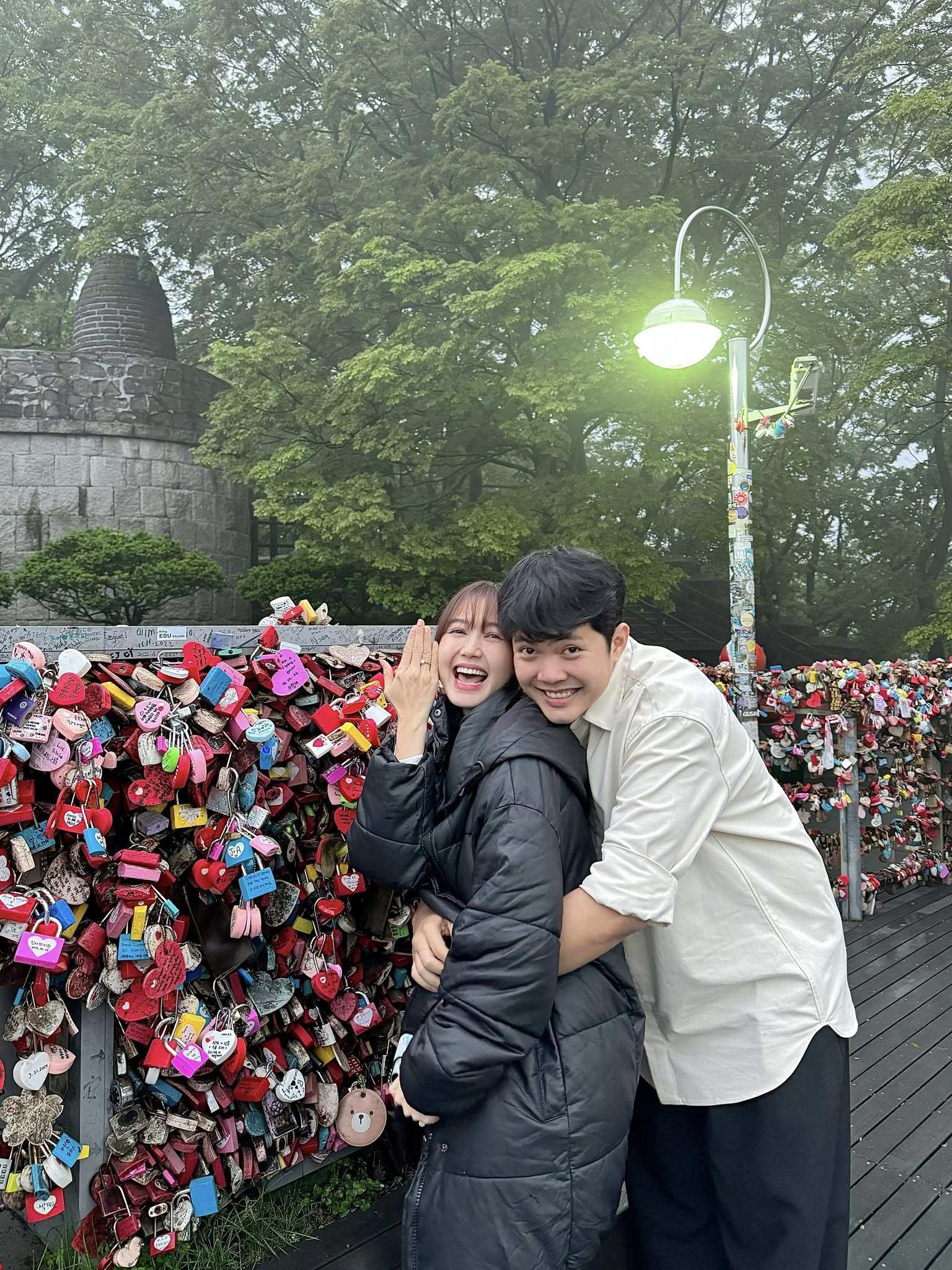 Nhung Gumiho cười rạng rỡ khi được bạn trai cầu hôn - 3