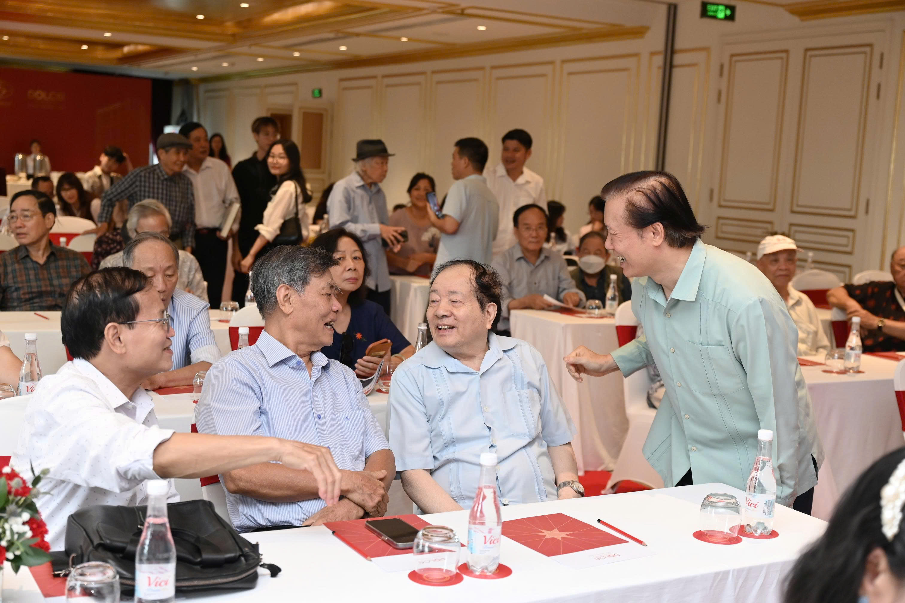 Thời báo Văn học nghệ thuật – Tự hào dấu ấn 5 năm - 11