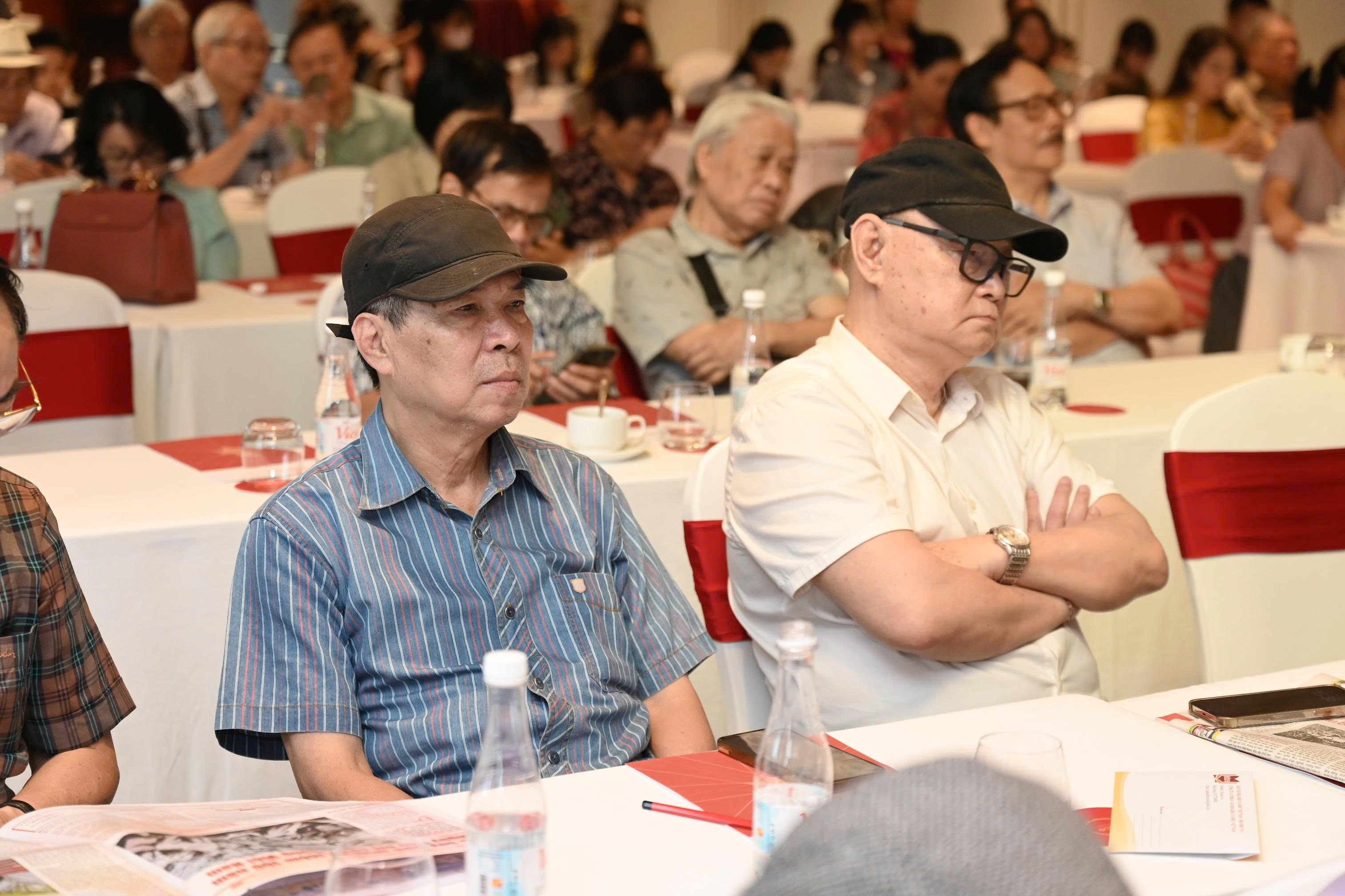 Thời báo Văn học nghệ thuật – Tự hào dấu ấn 5 năm - 13