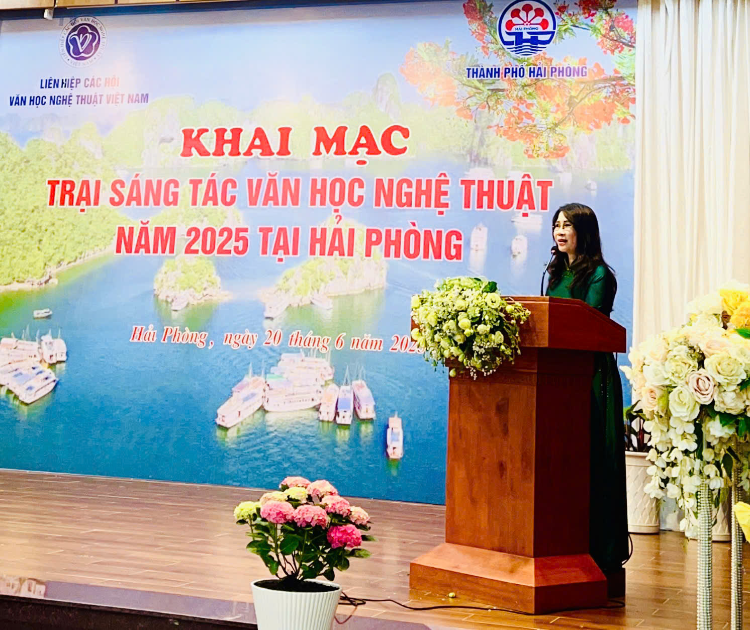 Liên hiệp các Hội văn học nghệ thuật Việt Nam khai mạc Trại sáng tác văn học nghệ thuật Hải Phòng 2025 - 4