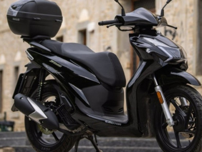Công nghệ - Xe tay ga giống hệt Honda SH, nhiều công nghệ, giá rẻ