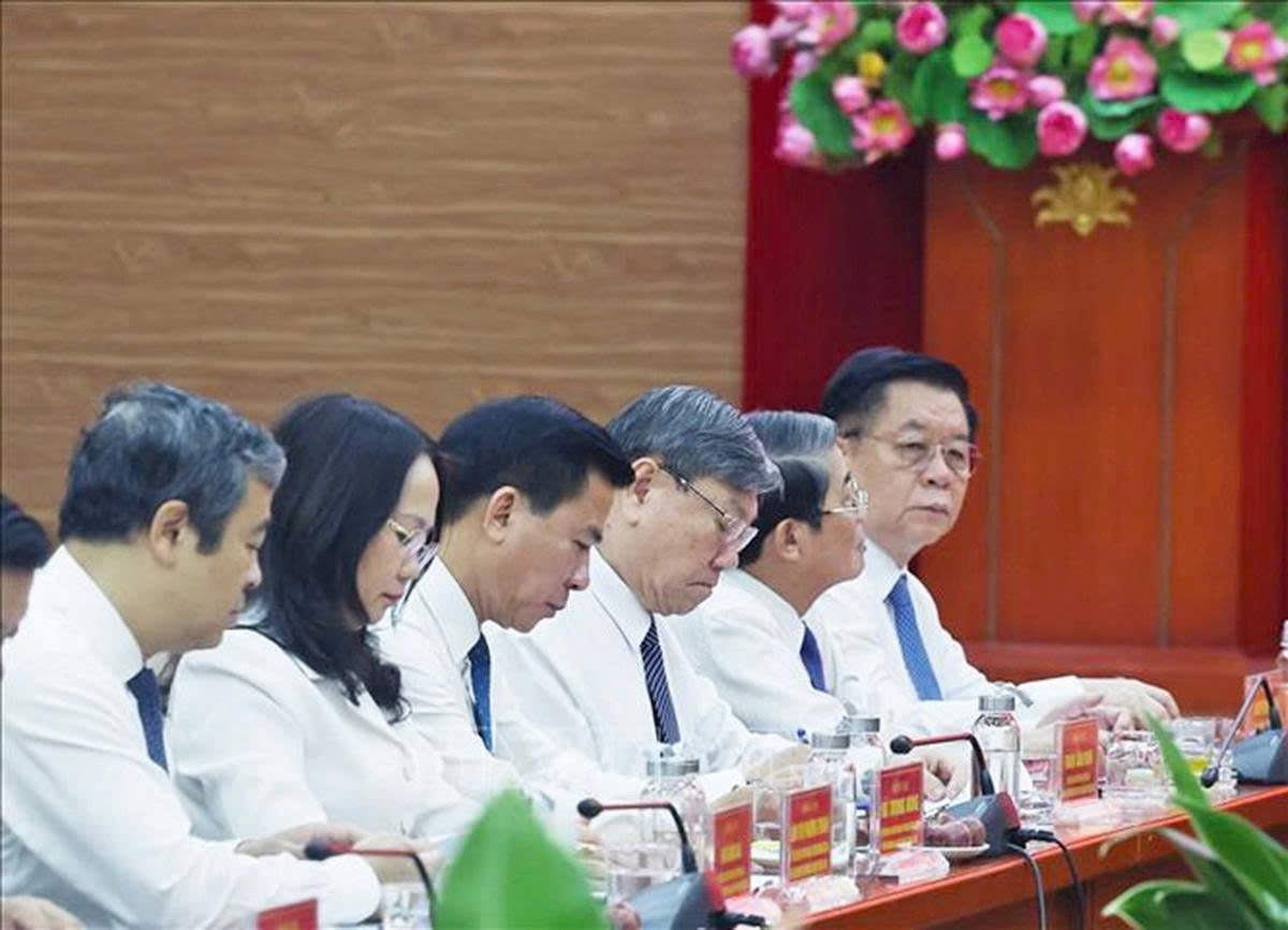 Tổng Bí thư Tô Lâm trao Quyết định thành lập Cơ quan Ủy ban Trung ương Mặt trận Tổ quốc Việt Nam - 3