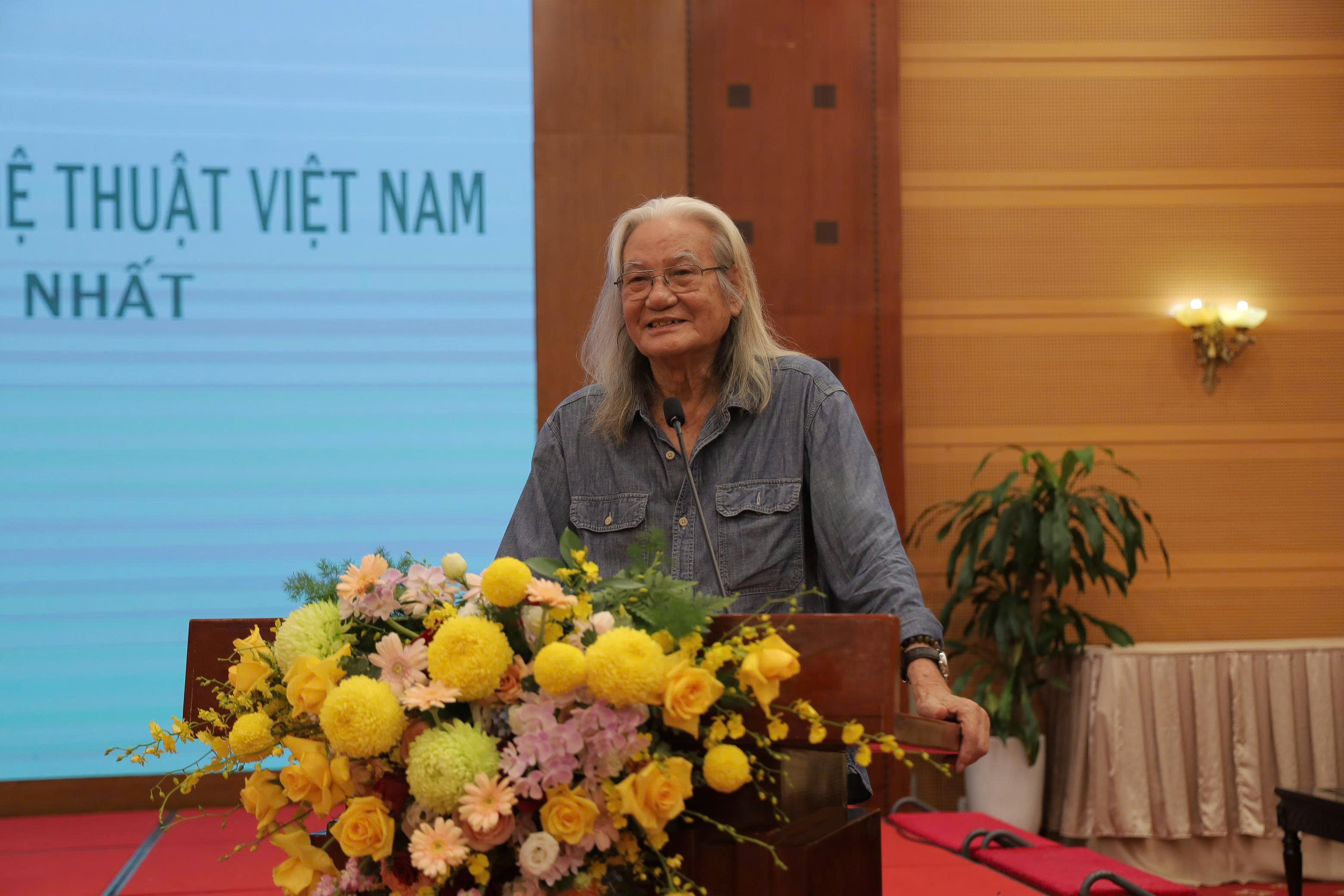 Nhìn lại sự vận động, phát triển của văn học, nghệ thuật Việt Nam 50 năm sau ngày đất nước thống nhất - 5