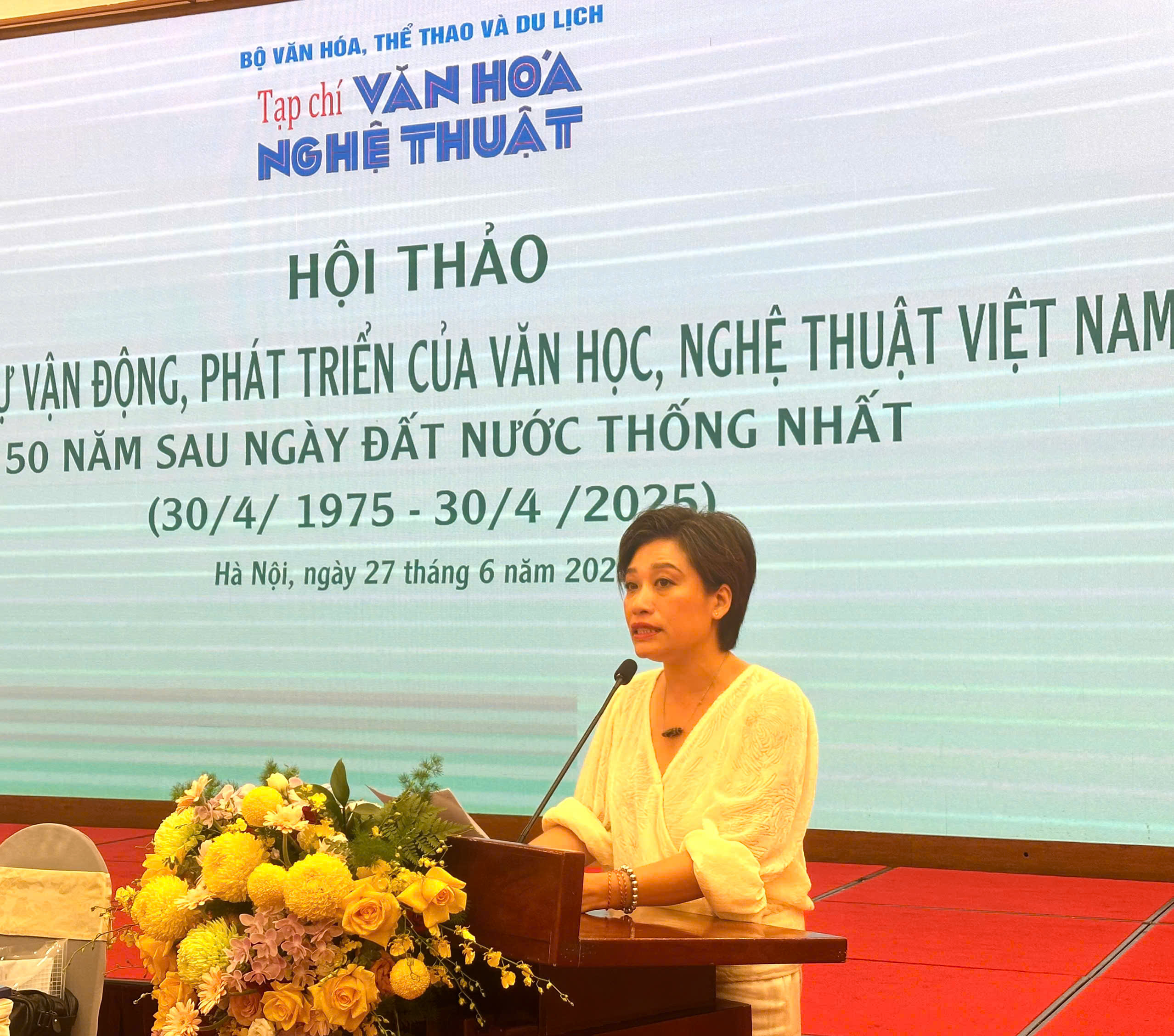 Nhìn lại sự vận động, phát triển của văn học, nghệ thuật Việt Nam 50 năm sau ngày đất nước thống nhất - 6