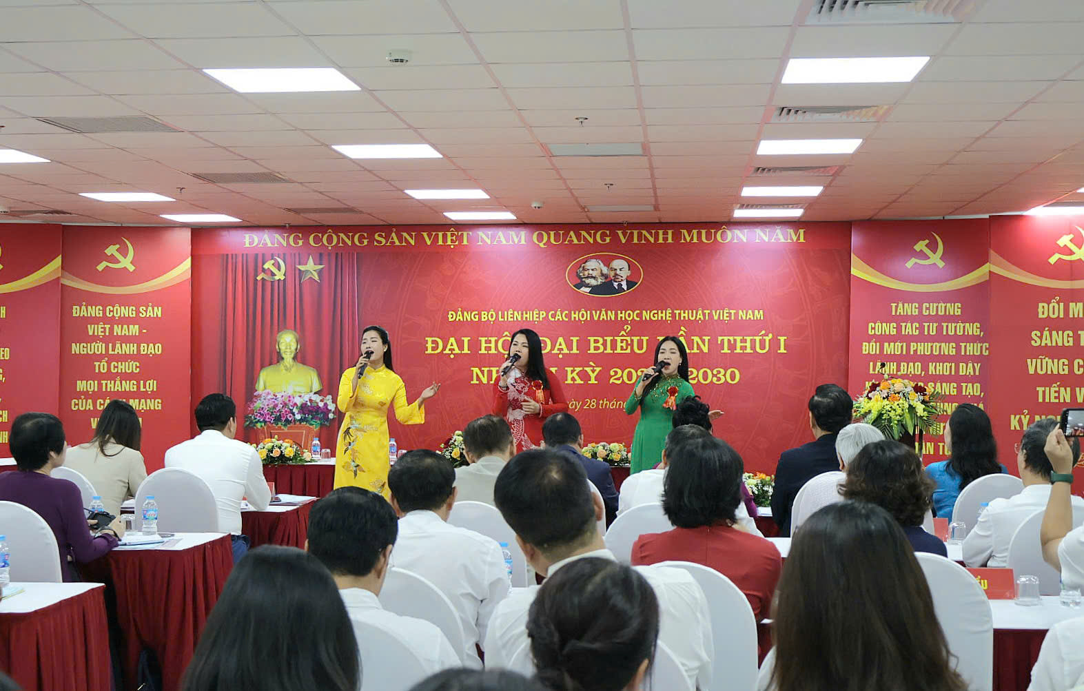 Đại hội đại biểu Đảng bộ Liên hiệp các Hội Văn học nghệ thuật Việt Nam lần thứ I nhiệm kỳ 2025-2030 - 12