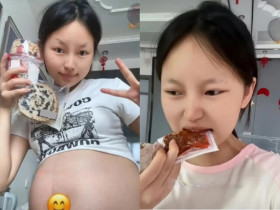 Bà bầu 19 tuổi cập nhật tình hình bầu bí lên MXH, cư dân mạng xem xong liền đòi báo cảnh sát, chuyện gì đã xảy ra?