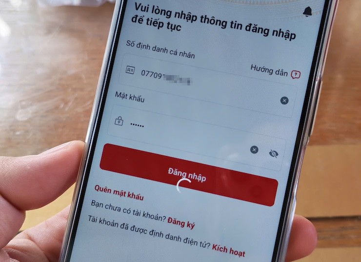 VNeID khó truy cập khi người dùng đổ xô vào xem quê quán mới - 1