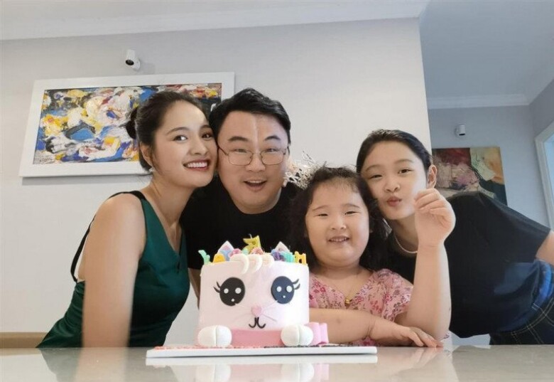3 người đẹp tên Hương Giang: Hoa khôi quê Hà Nội sau sinh vẫn đẹp như gái son, hoa hậu lấy chồng ngoại quốc có 2 con gái - 7