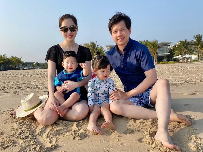 4 nàng hậu rời showbiz làm mẹ đảm: Người sinh 6 con được tặng biệt thự 100 tỷ, người trầm cảm vì mất chồng đột ngột - 2