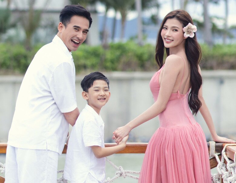 Dàn sao VTV sinh xong vẫn đẹp: Hồng Diễm U50 trẻ như mới 18, Thuý Diễm khoe body &#34;phồn thực&#34; gây choáng - 5