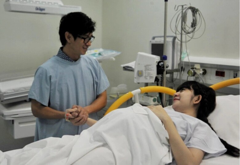 Sao Việt trải qua cảnh &#34;thập tử nhất sinh&#34; khi đi đẻ: Việt Hương mổ gấp vì con bị ngạt, Minh Hà suýt cắt bỏ tử cung - 3
