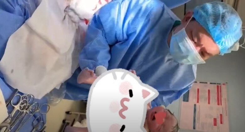 Vợ kém 26 tuổi của Tiết Cương và hành trình đi đẻ: Từ nhập viện khẩn cấp đến lộ diện tươi tắn sau sinh - 8