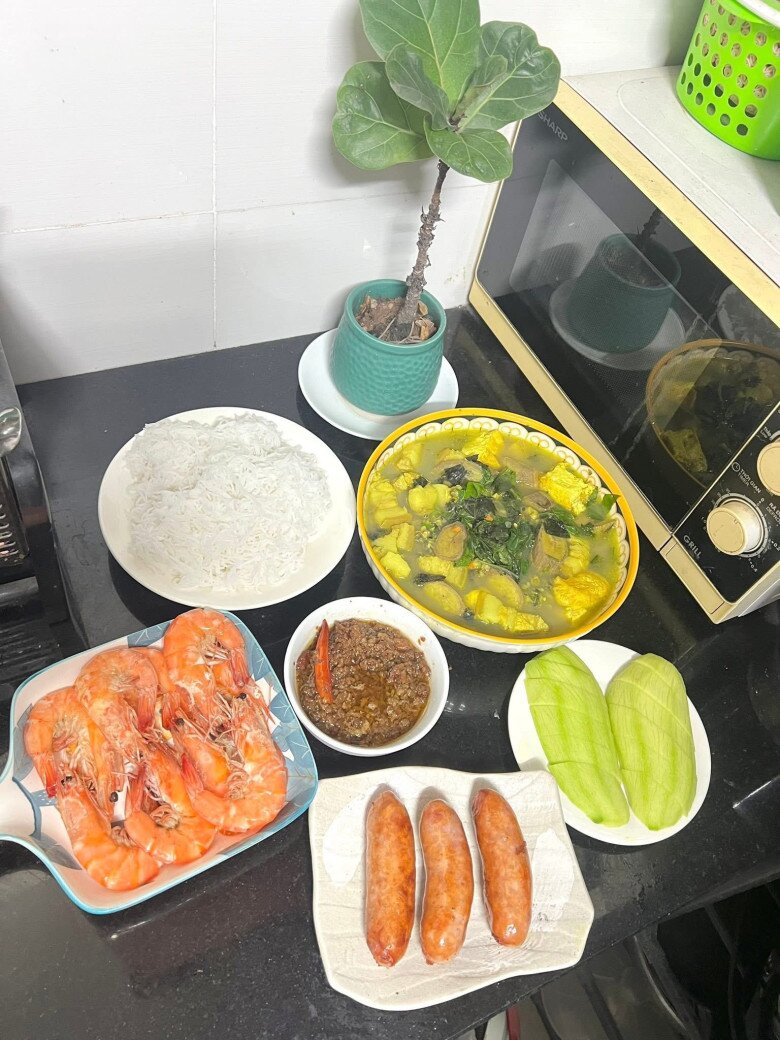 Mẹ đảm 3 con khoe loạt cơm nhà cực chất lượng, thường xuyên đổi thực đơn ít khi trùng món - 11