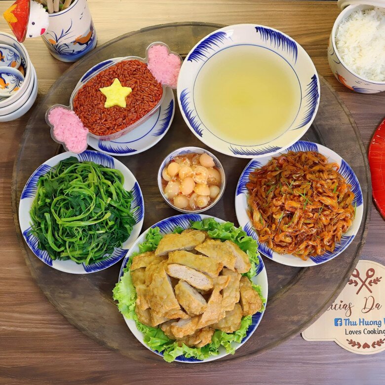 Hôm nay nấu gì: Cơm chiều chuẩn mùa hè, đơn giản mà ngon - 1