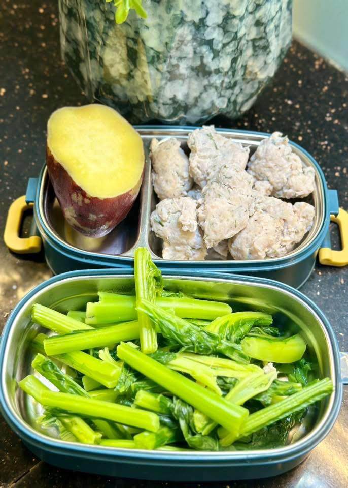 Mẹ đảm khoe cơm mang đi làm cực ngon lại tốt cho sức khỏe, giảm được 5kg và 10cm vòng eo ngang rốn - 10