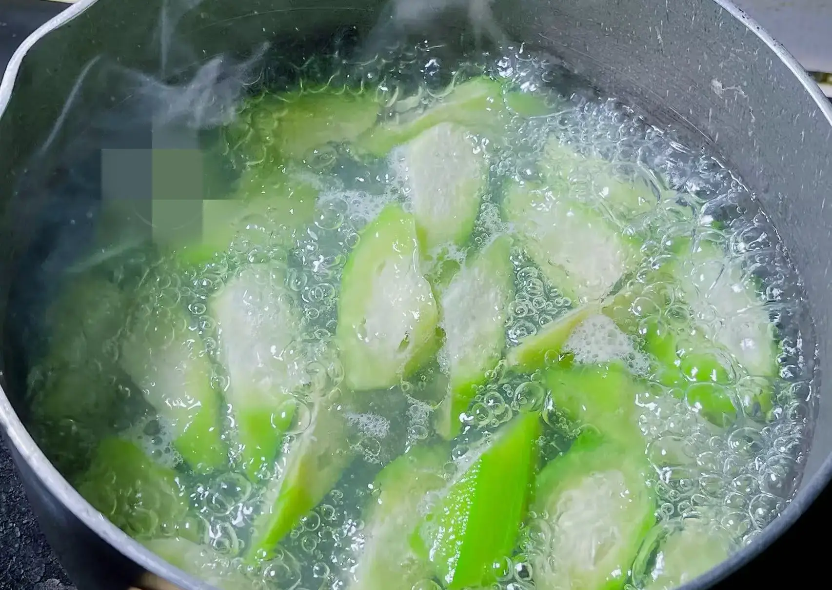 Mùa hè ăn loại quả này sẽ ít ốm, lợi tiểu, thải độc lại tiêu sưng, nấu canh cực ngon và giàu dinh dưỡng - 4