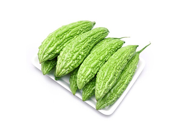 Mua mướp đắng, người sành ăn thấy chỗ này nhỏ là mua ngay, quả nào cũng ngon giòn, ít đắng - 4