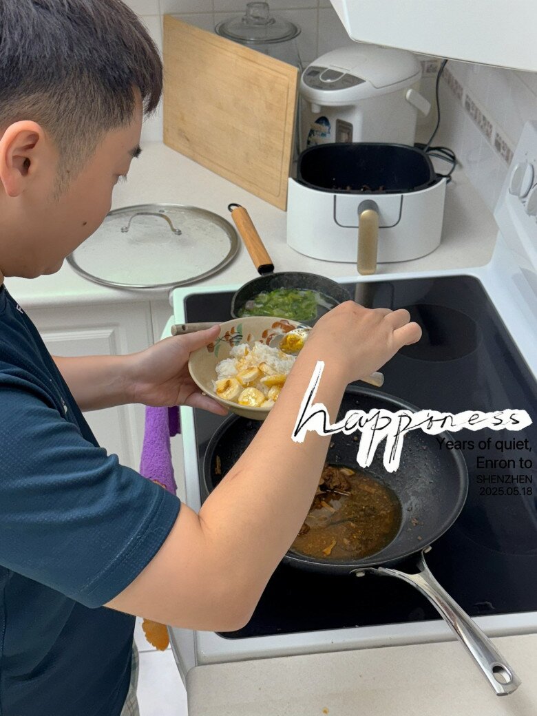 Chồng Việt kiều Canada của Hoa hậu Diễm Hương về Việt Nam đãi vợ ăn cơm với chuối - 2
