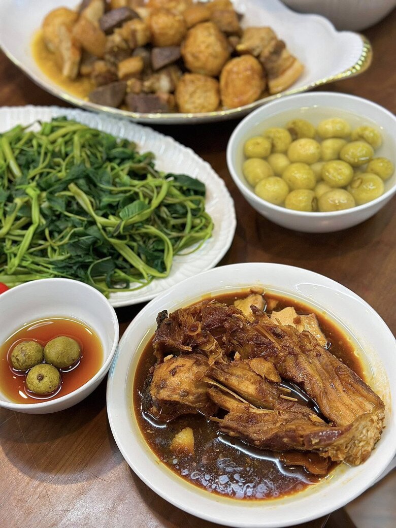 Lý do MC &#34;Chúng tôi là chiến sĩ&#34; hiếm khi thể hiện tài nấu nướng, bữa cơm nhà hao cơm làm nhiều người xuýt xoa - 4