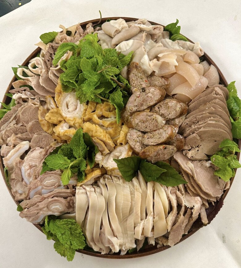 Người đàn ông được Tăng Thanh Hà công khai nói &#34;yêu&#34;: Nấu gì cũng bắt mắt, toàn món dân dã nhìn mà thèm! - 10