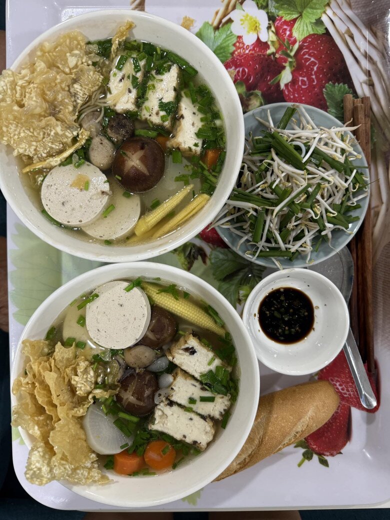 NSND Việt Anh khoe bữa cơm đạm bạc nhưng mọi người đều nhận xét: &#34;Nhiều đạm tốn bạc&#34; - 9