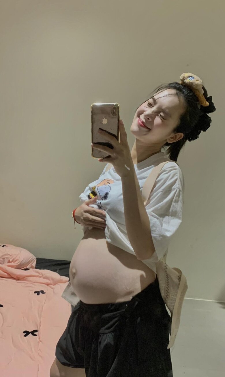Quỳnh Lương lo sốt vó cho ngoại hình của em bé thứ 2, &#34;Rắn con&#34; sắp chào đời có khả năng không kế thừa gen trội từ bố mẹ và anh trai - 3