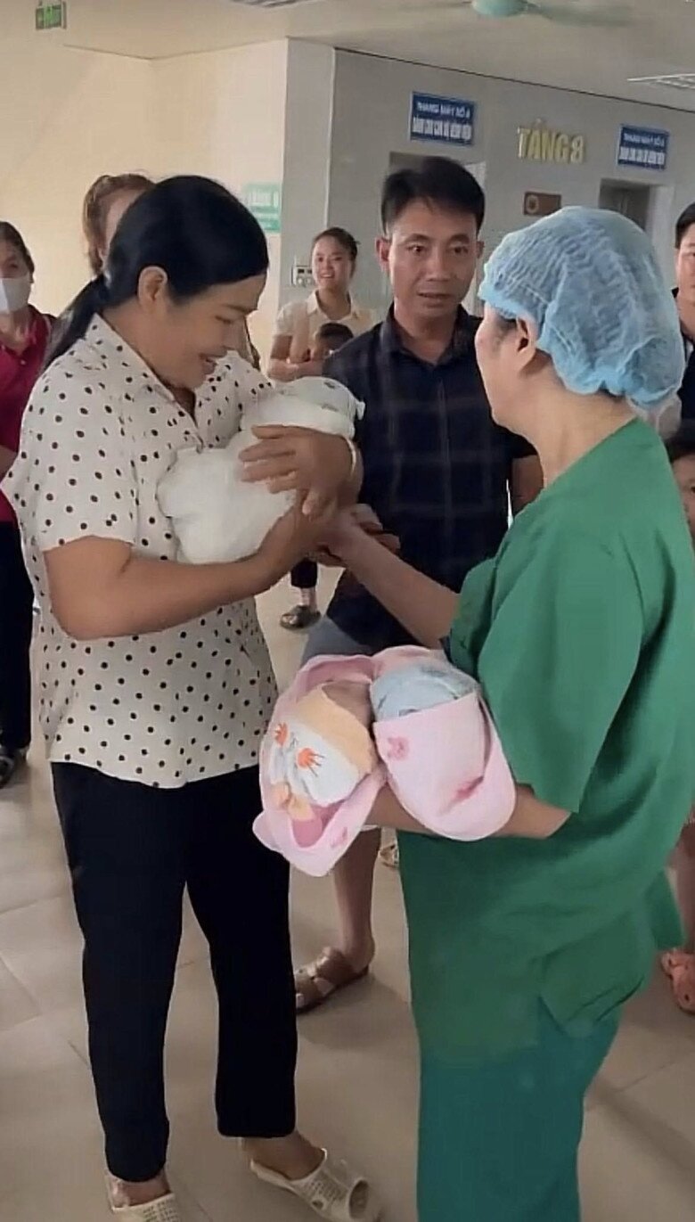 Làm thụ tinh nhân tạo, sản phụ Bắc Giang như &#34;trúng độc đắc&#34; khi sinh tới 3 bé, gia đình có tổng cộng 6 con đủ nếp đủ tẻ - 3