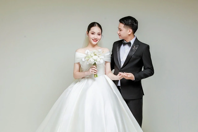 Bị nói “content bẩn”, anh chồng từng được tung hô chăm vợ bầu xuất huyết não lên tiếng, nữ chính lộ diện hút triệu view - 4