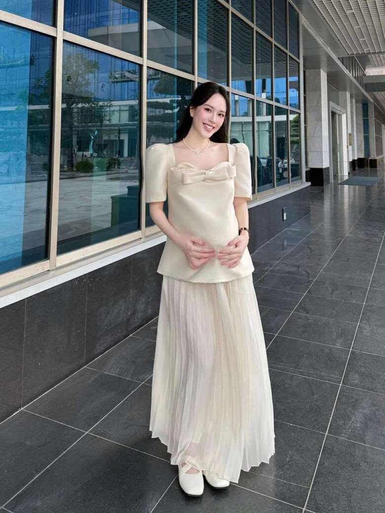 &#34;Em gái&#34; MC Mai Ngọc ở VTV: Kiếm 100 triệu/ tháng, xây phòng to đùng trên tầng 9 của tòa nhà cho “rắn con” sắp chào đời - 4
