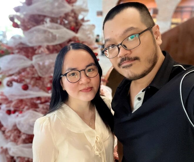 Cặp vợ chồng trẻ Sài Gòn xây vườn rau củ rộng 20m2 trên sân thượng, 2 năm làm vườn chỉ tốn 70 triệu - 1