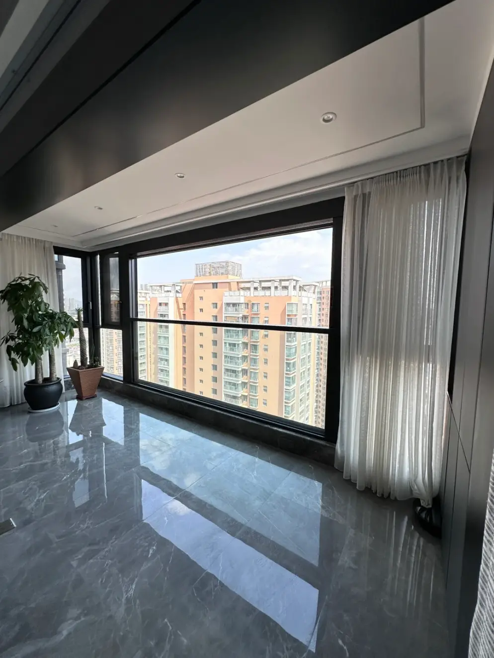 Ngày càng nhiều người không làm rào chắn ban công, thiết kế này hữu dụng hơn nhiều - 9