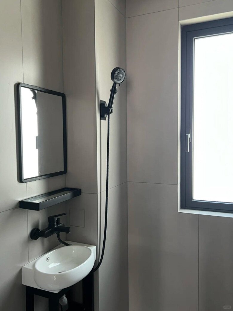 Tại sao ngày càng nhiều người không lắp bồn rửa mặt trong nhà tắm? 3 thiết kế này tiện lợi hơn nhiều - 3