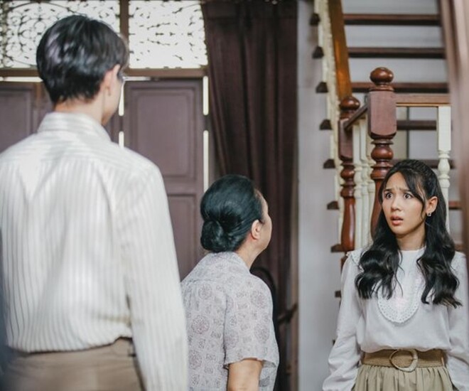 Tình cờ gặp chồng cũ khi đi mua sắm cùng chồng mới, nhìn bụng vợ anh ta, tôi biết một bí mật - 1