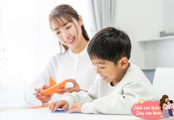 Đừng vội sửa khi trẻ thuận tay trái, biết được lợi ích đằng sau bố mẹ sẽ vui thầm - 8