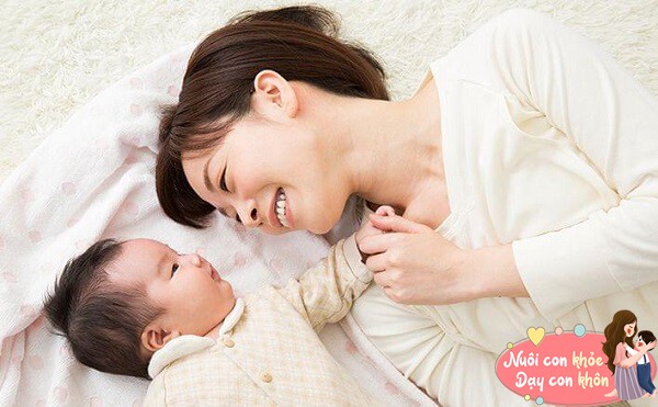 Em bé lăn lộn, cuộn tròn khi ngủ là đang gửi đi tín hiệu khẩn cấp này, bố mẹ đừng vội phớt lờ - 8
